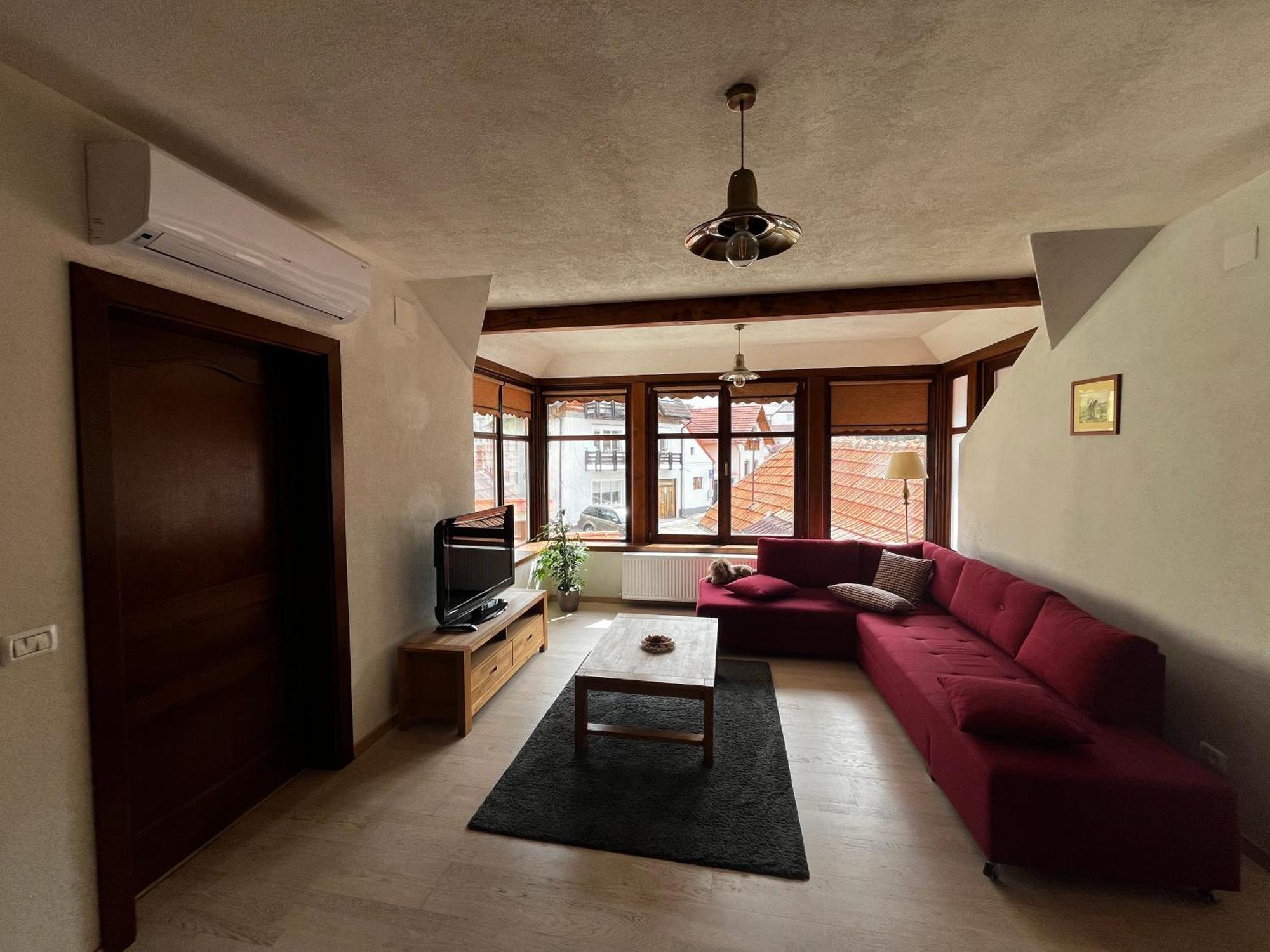 Cozy Apartment Braşov Exterior foto