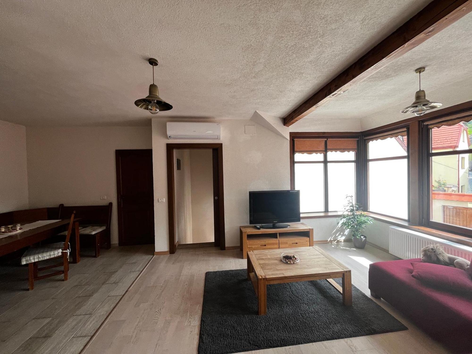 Cozy Apartment Braşov Exterior foto