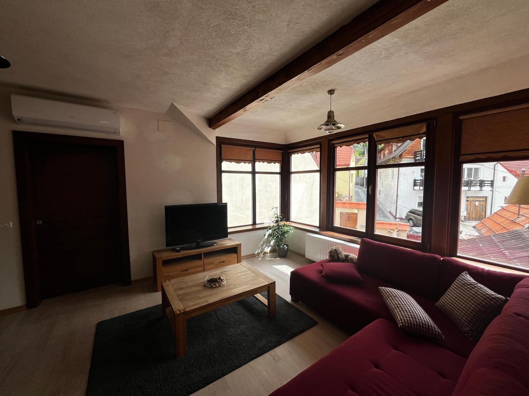 Cozy Apartment Braşov Exterior foto